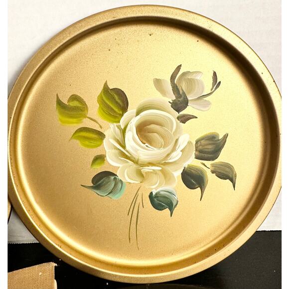 Gold Floral NASHCO Vintage Metal Tray Set Hand painted vintage New York - Picture 6 of 9